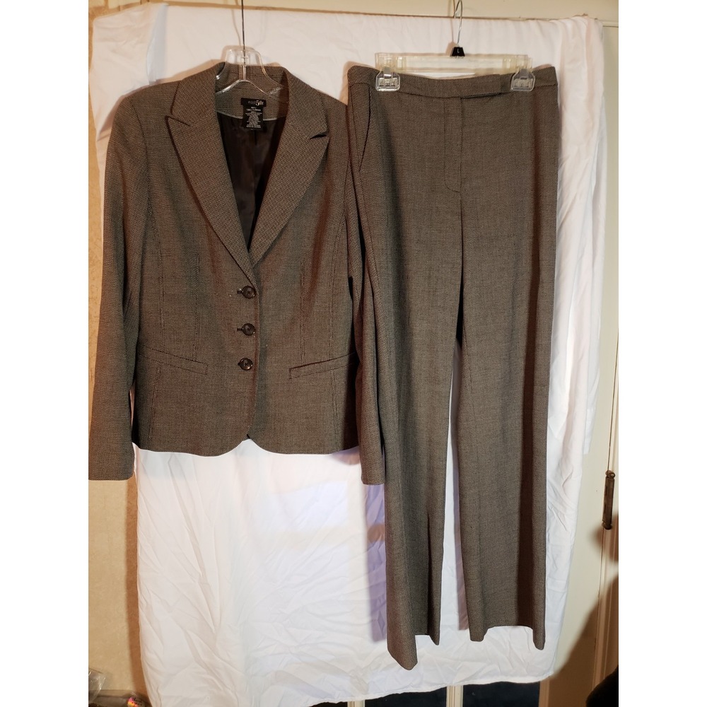 Women's East 5th Brown Pants Suit Size 10T